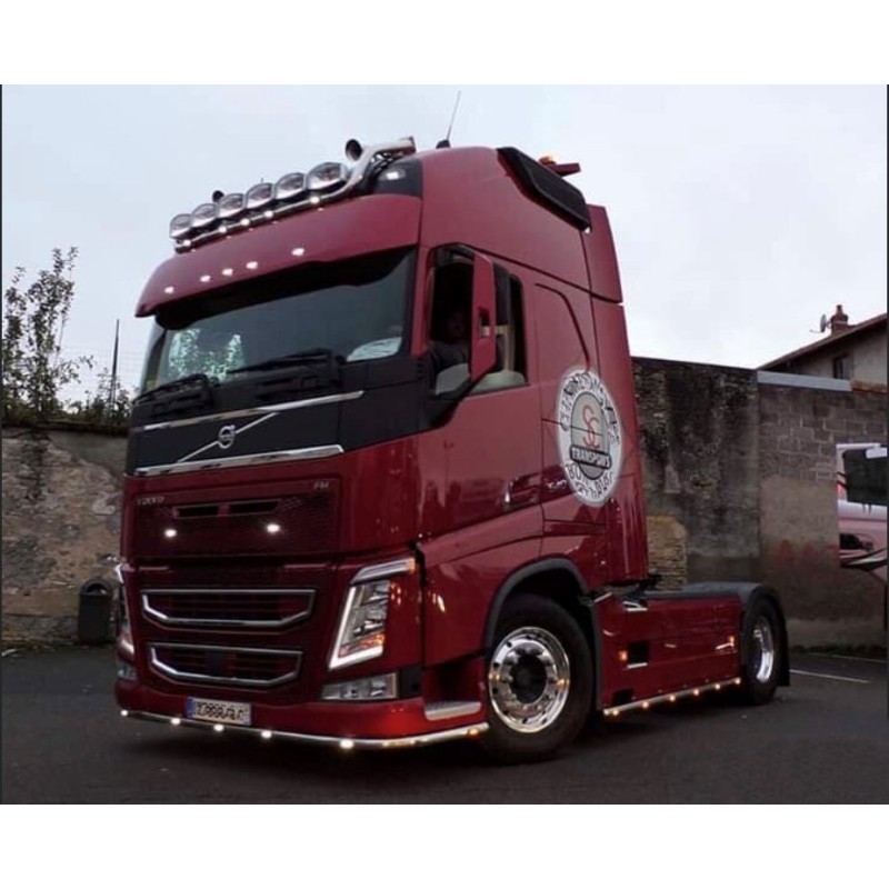 Rampe de spoiler de coté sidebar RENAULT T LED Rampe de spoiler de coté sidebar RENAULT T LED