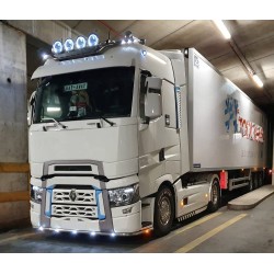Rampe de spoiler avant avec LED