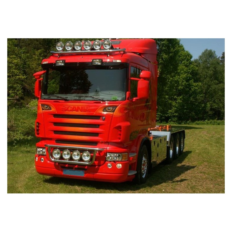RAMPE DE CALANDRE SCANIA R SERIE AVANT 2009 PAS DE 380MM RAMPE DE CALANDRE SCANIA R SERIE AVANT 2009 PAS DE 380MM