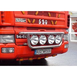 RAMPE DE CALANDRE SCANIA 4