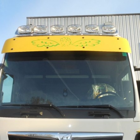 BARRA DE TECHO CON LEDS MAN TGX - XXL o XLX  EQUIPADO DE VISOR
